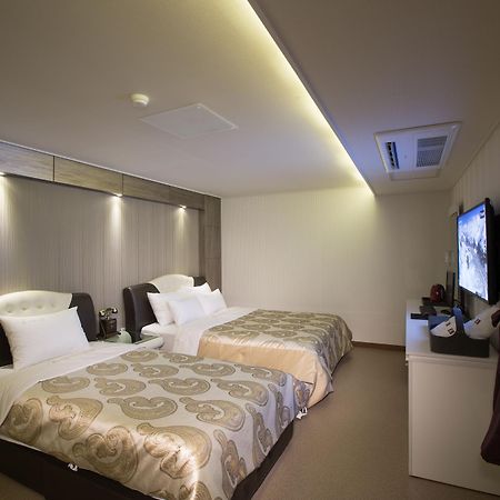 Mj Hotel Jeju Buitenkant foto